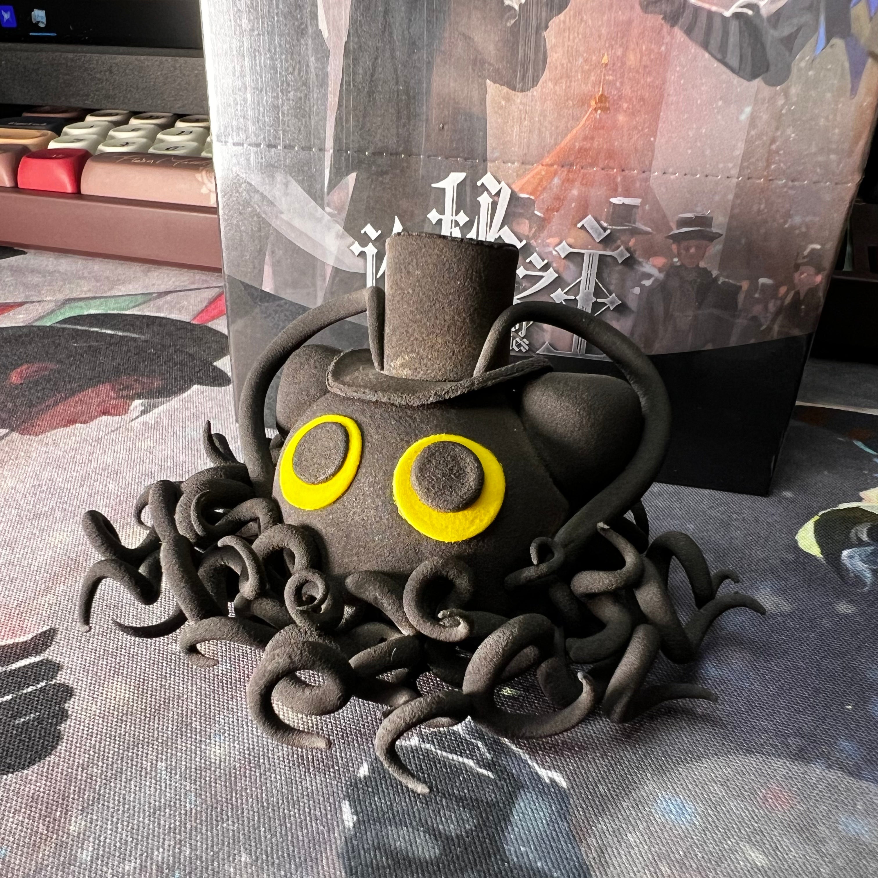 LOTM | Handmade Klein Clay Figurine 12cm