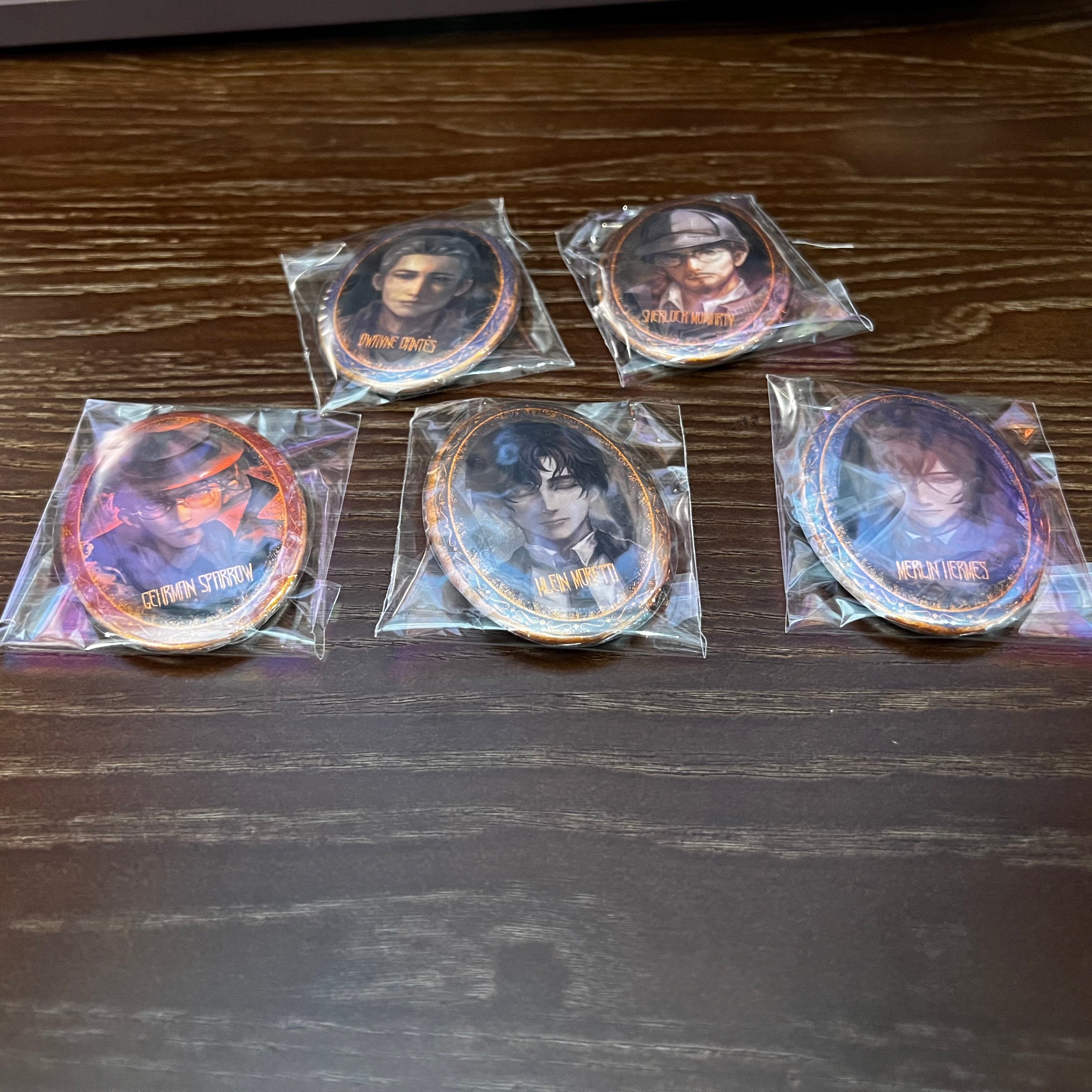 LOTM | Elliptical Badges Klein Merlin Gehrman