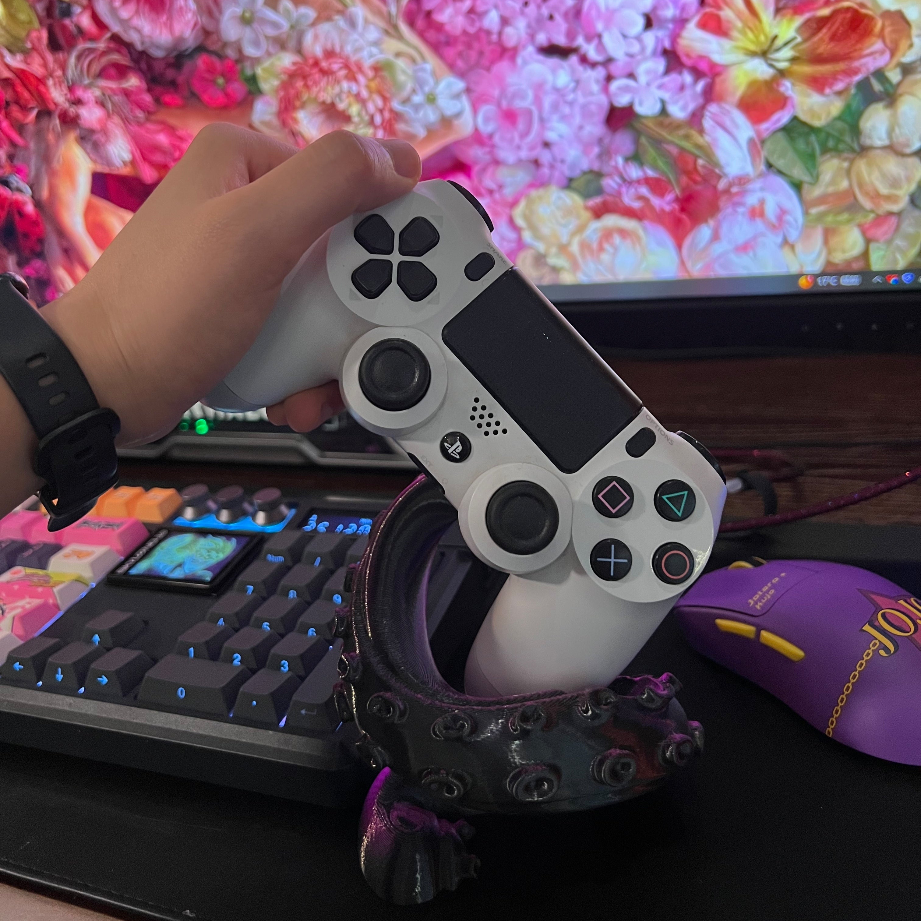 LOTM | Klein Mythical Creature Tentacle Controller Stand