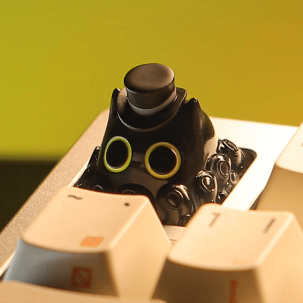 LOTM | Cat Klein Mechanical Keycaps Main Pic