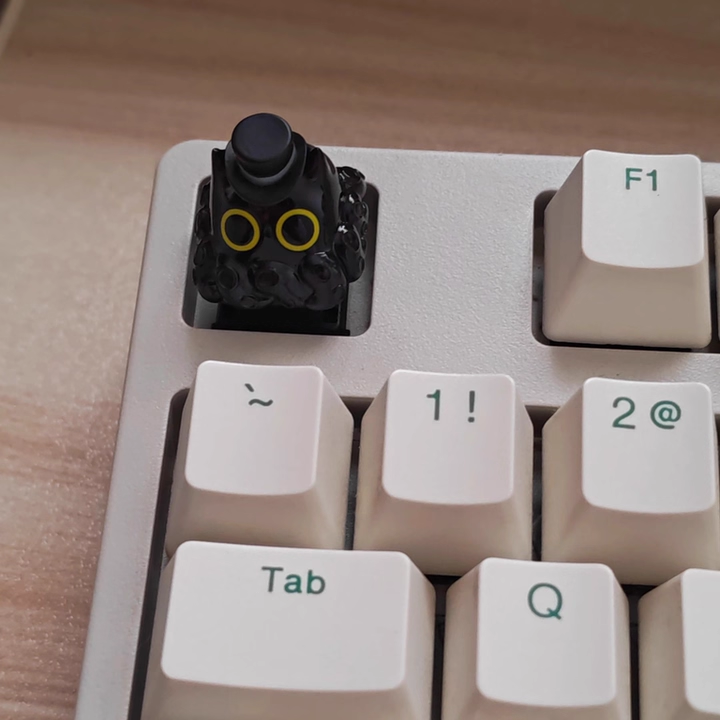 LOTM | Cat Klein Mechanical Keycaps